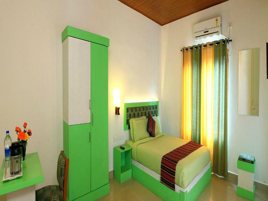 Thekkady Spice Valley Holiday Hotel Exterior photo
